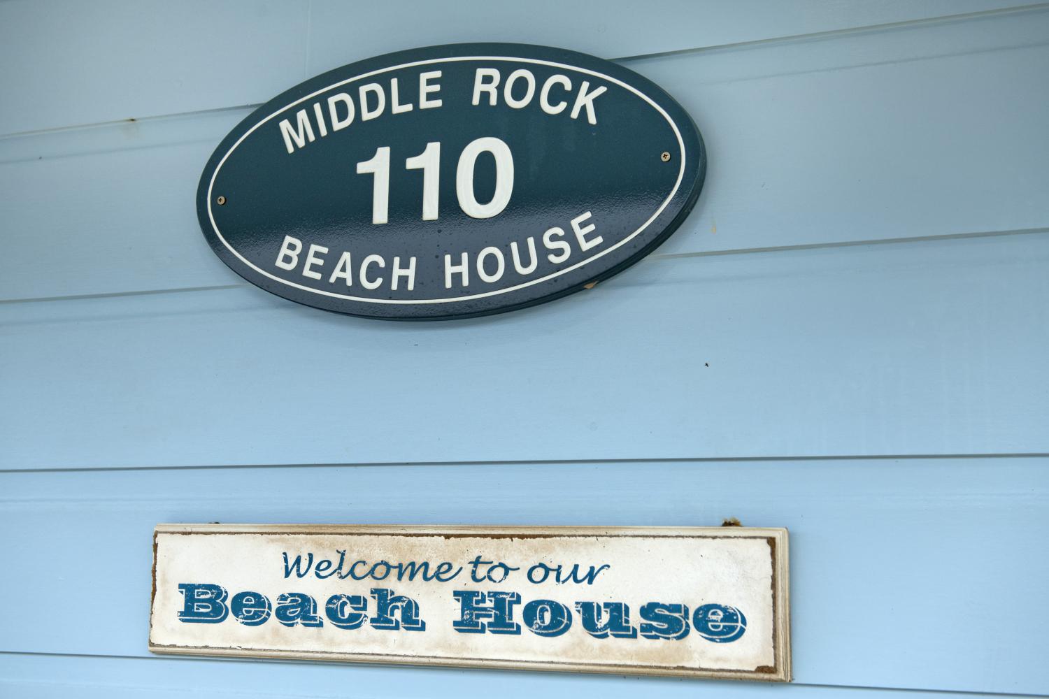 Middle Rock Beach House 